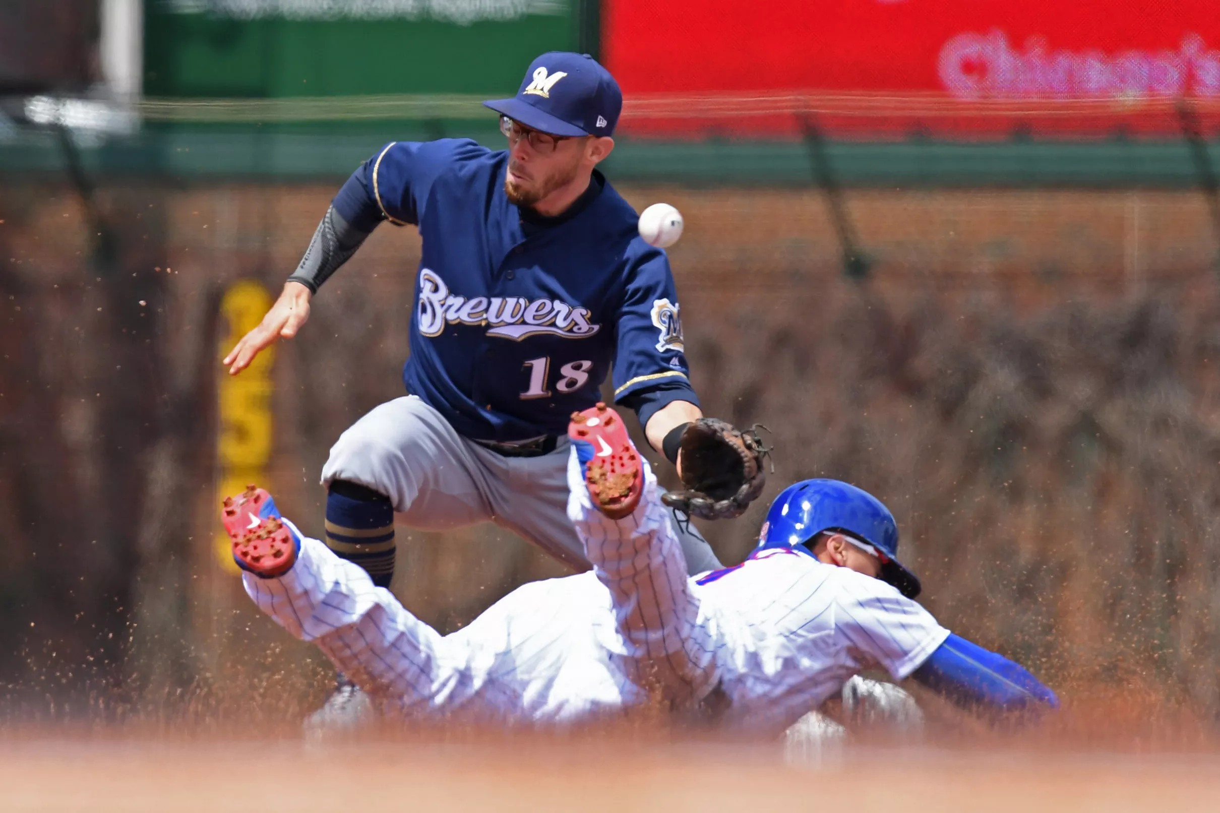 Brewers' Offensive Powerhouse Sinks Cubs 9-7 Amidst Strong Winds Brewers' Offensive Powerhouse Sinks Cubs 9-7 Amidst Strong Winds