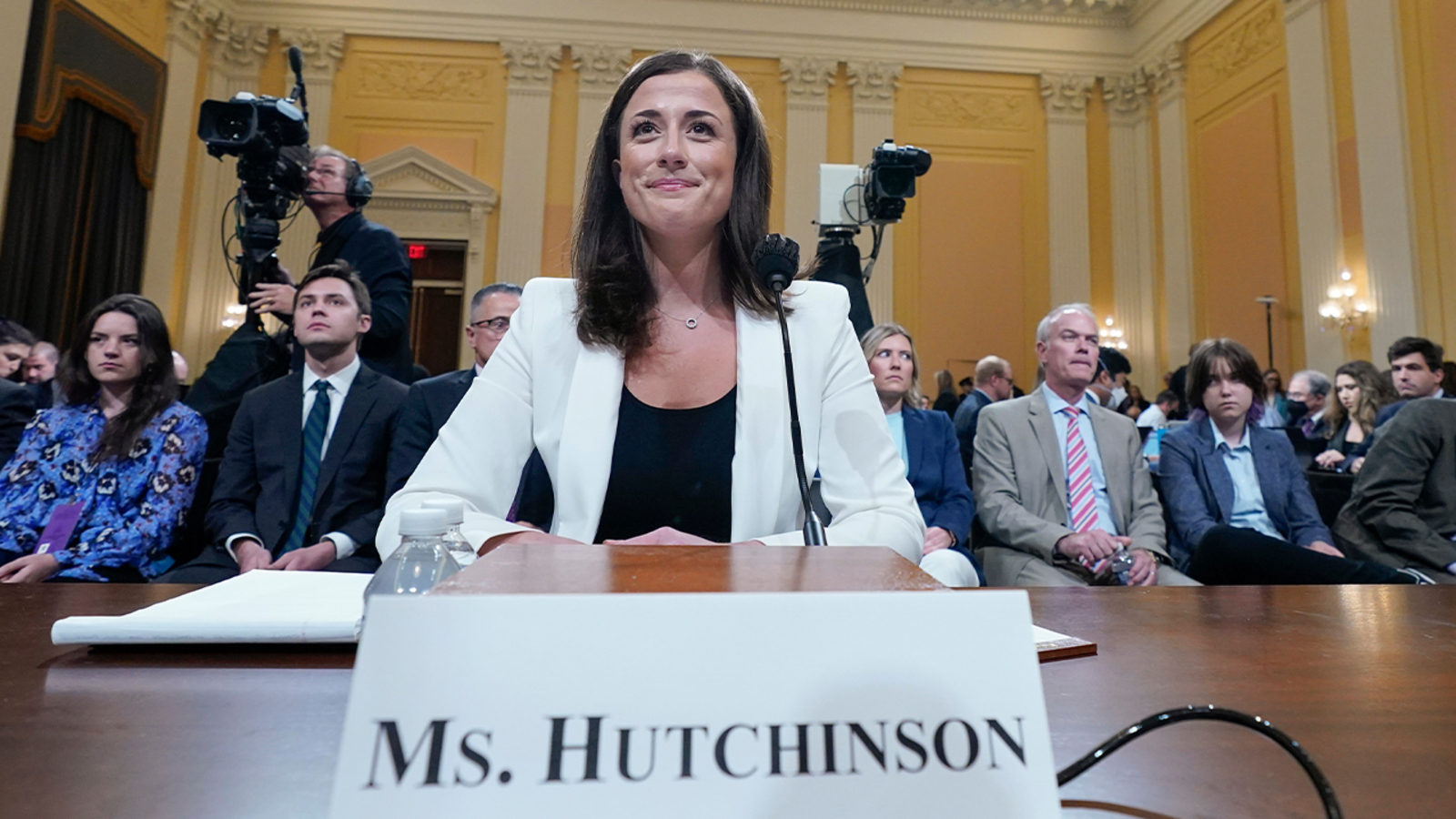 Cassidy Hutchinson's Fall Book: A Jan. 6 Insider's Account Cassidy Hutchinson's Fall Book: A Jan. 6 Insider's Account