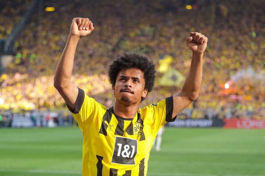 DFB-Star Adeyemi: Stilsicher In Dortmund Und Beim BVB DFB-Star Adeyemi: Stilsicher In Dortmund Und Beim BVB