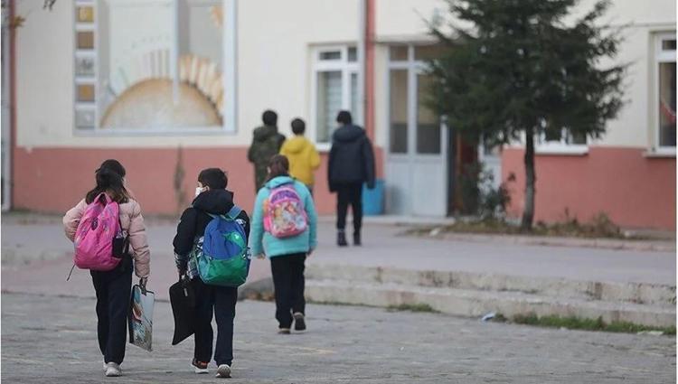 Hakkari Okul Tatil Haberleri: Bugün Okullar Tatil Mi? (24 Şubat Pazartesi) Hakkari Okul Tatil Haberleri: Bugün Okullar Tatil Mi? (24 Şubat Pazartesi)