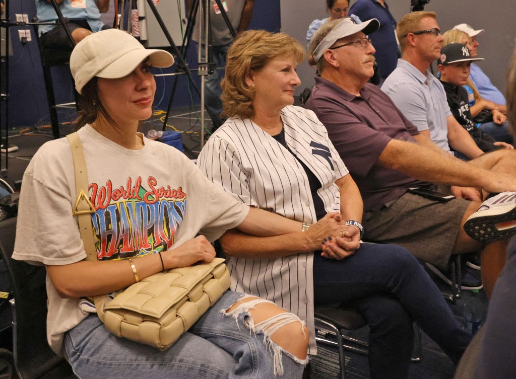 Historic Night For Yankees: Aaron Judge Leads 9 Home Run Offensive Outburst Historic Night For Yankees: Aaron Judge Leads 9 Home Run Offensive Outburst