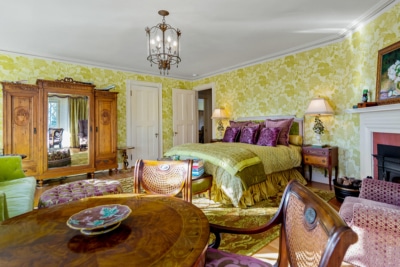 John Travolta Addresses Candid Bedroom Photo Shared From $3M Home John Travolta Addresses Candid Bedroom Photo Shared From $3M Home