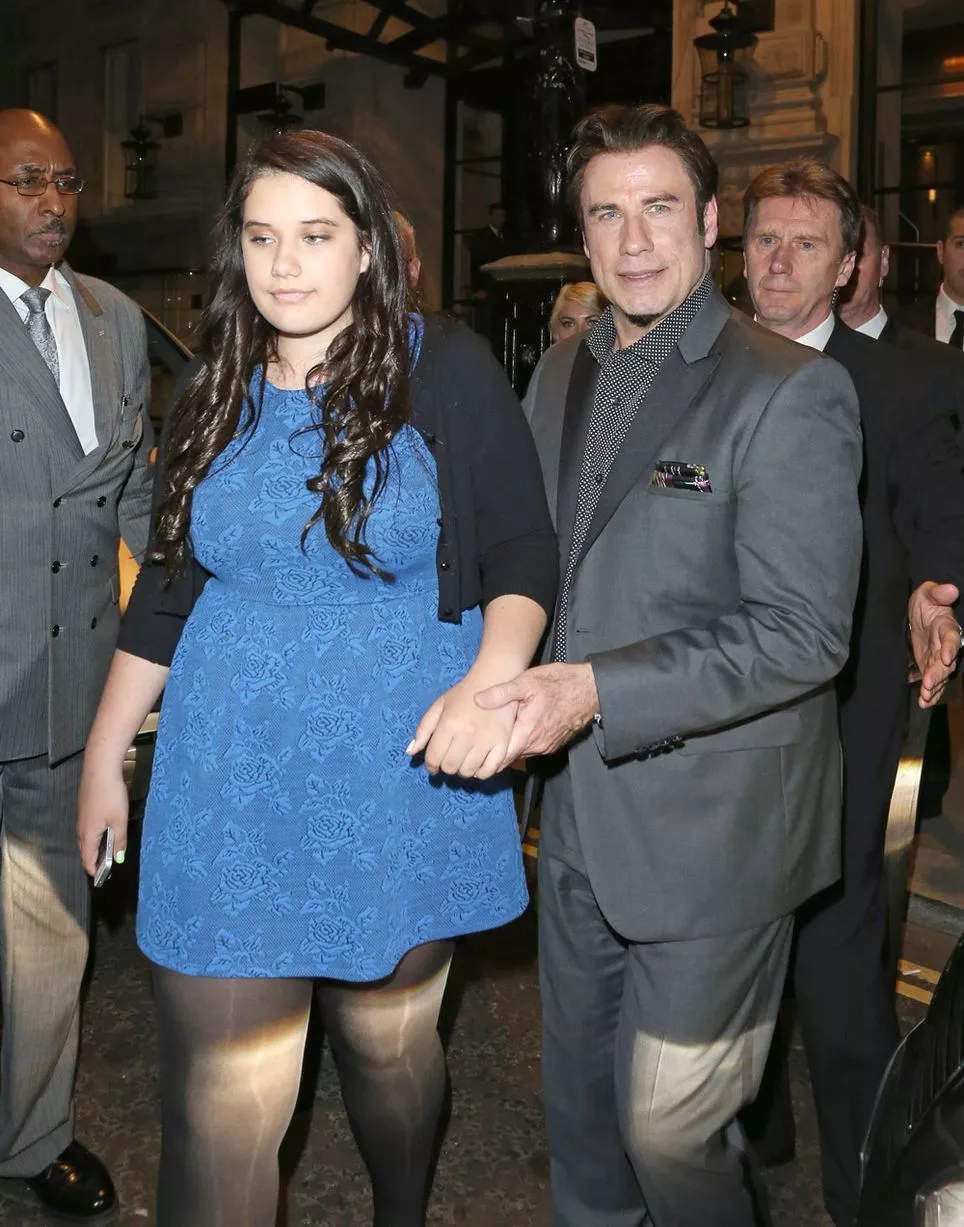 John Travolta's 24-Year-Old Daughter, Ella Bleu, Makes A Statement With A Breathtaking Makeover John Travolta's 24-Year-Old Daughter, Ella Bleu, Makes A Statement With A Breathtaking Makeover