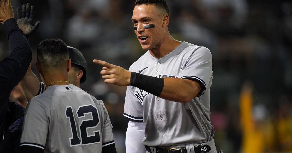 Pirates Defeat Yankees With Walk-Off Hit In Extra Innings Pirates Defeat Yankees With Walk-Off Hit In Extra Innings