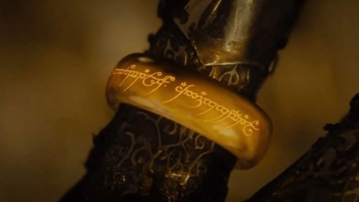 Understanding The Tradition: Why The Pope's Ring Is Destroyed Understanding The Tradition: Why The Pope's Ring Is Destroyed