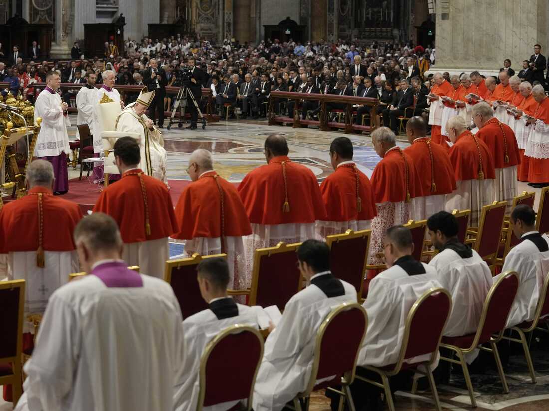 Who Will Be The Next Pope? Top 10 Cardinal Contenders Who Will Be The Next Pope? Top 10 Cardinal Contenders